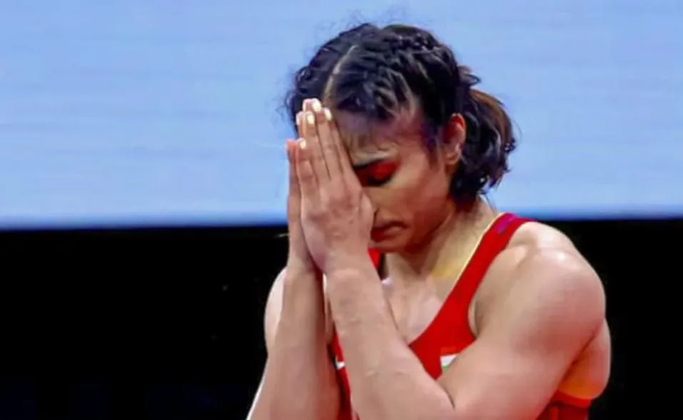 અભિનેતા Dharmendra એ ઈન્સ્ટાગ્રામ પર વિનેશ ફોગાટ માટે લખ્યો ખાસ મેસેજ, કહ્યું- પ્રિય દીકરી... 6 Actor Dharmendra wrote a message for Vinesh Phogat on Instagram said Dear daughter.0