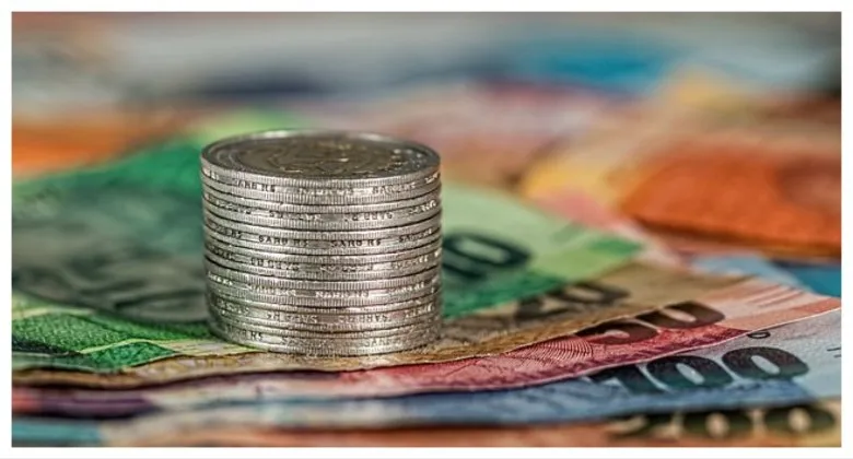 Bank Holidays In January 2025 List: बैंक खुले रहेंगे? या बंद! यहां विस्तार से समझिये 6 MixCollage 28 Dec 2024 09 29 PM 1259